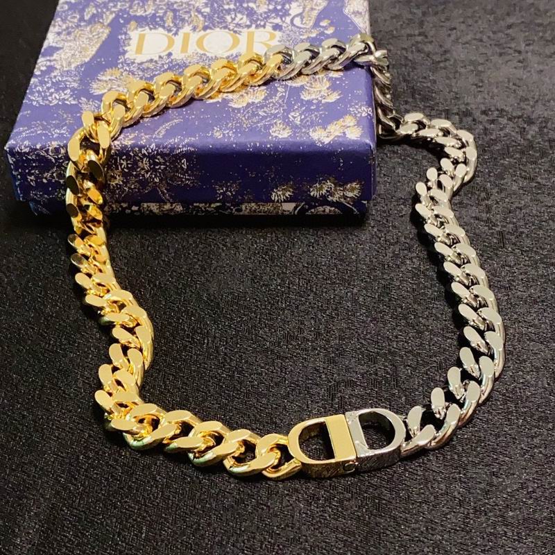 Dior Necklace 06yxs22